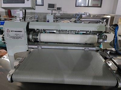Máquina de etiquetado y corte automático de tubos de papel (con pegamento blanco), WT-580X