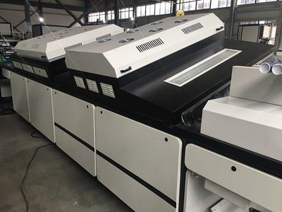 Máquina automática de barnizado UV de papel SE-1200
